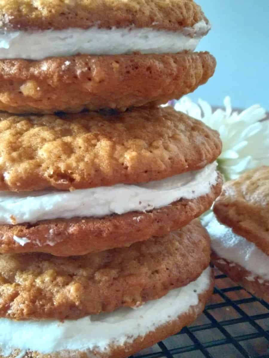 a stack of amazing looking oatmeal whoopie pies.