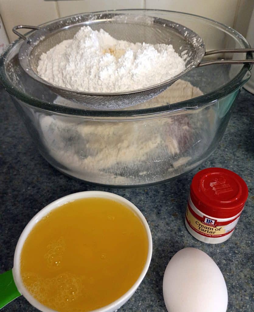 egg whites and angel food cake ingredients