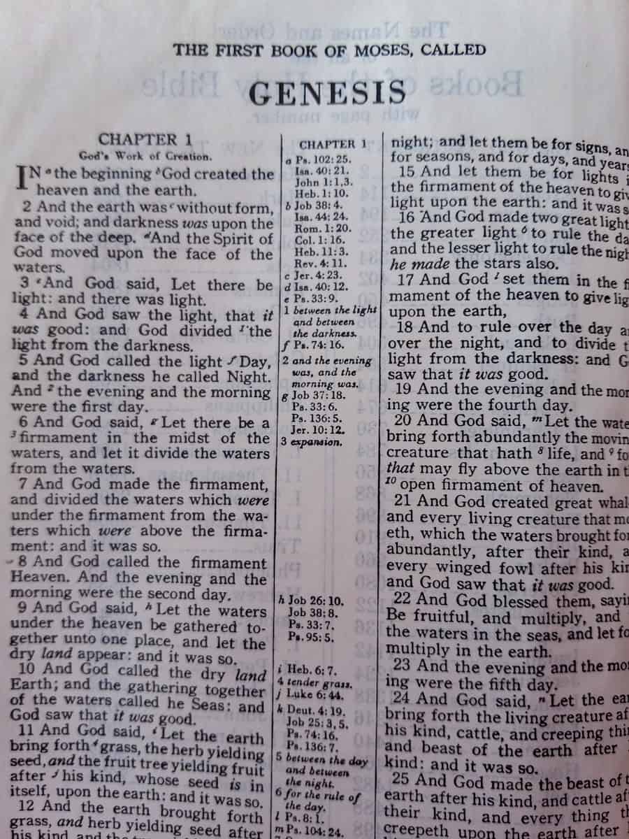 Amish Bible (What Bible do Amish Use?) Amish Heritage