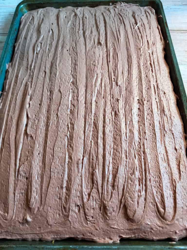 jelly roll pan full of chocolate peanut butter bars