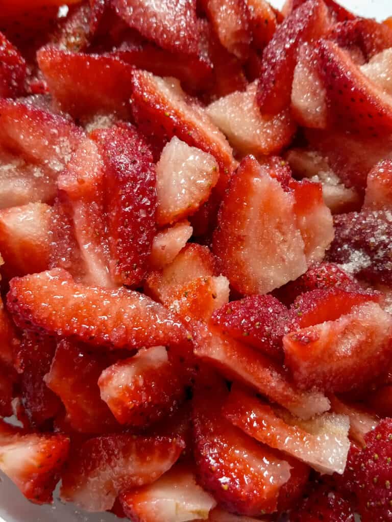 prepared strawberries with sugar