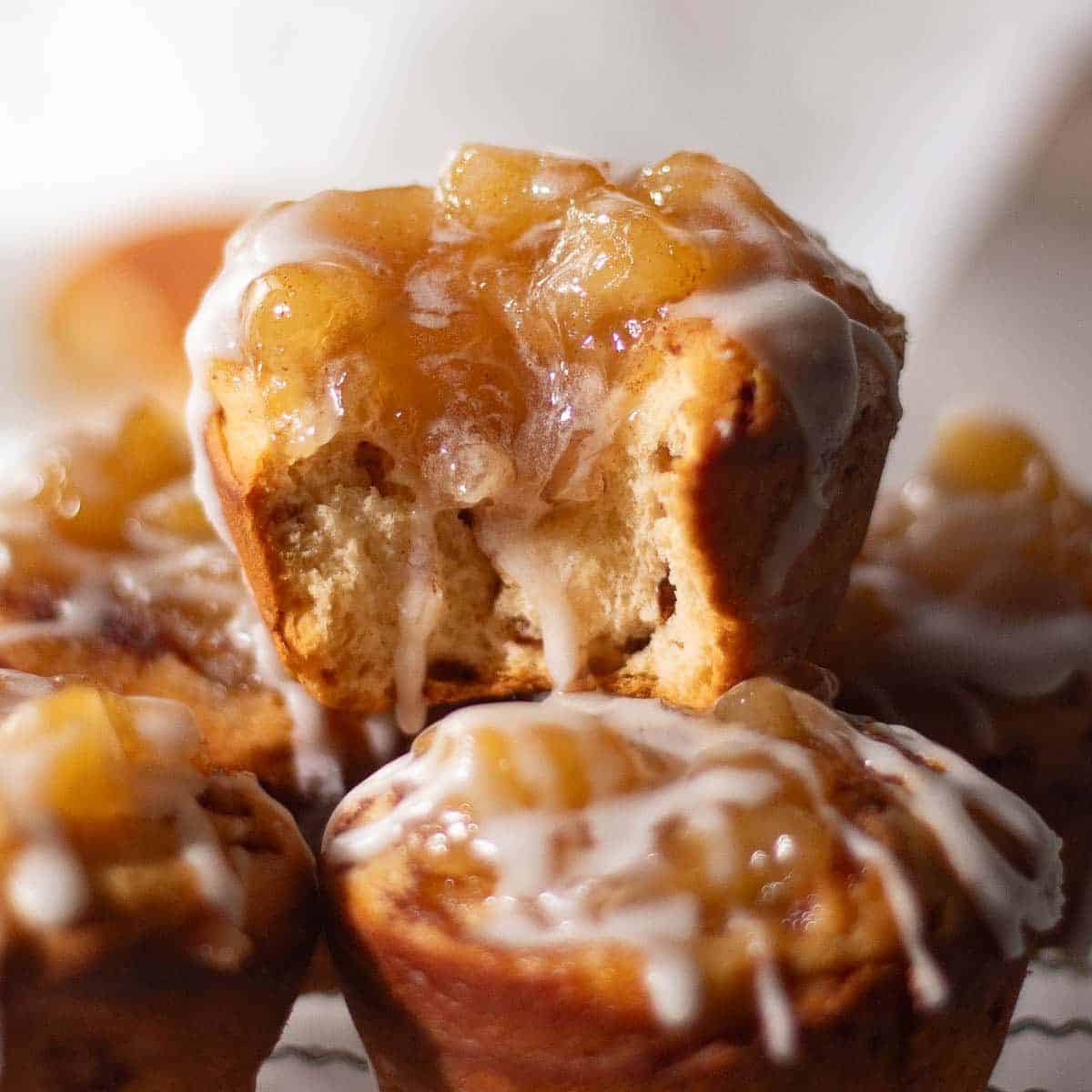 cinnamon roll apple pie muffins.