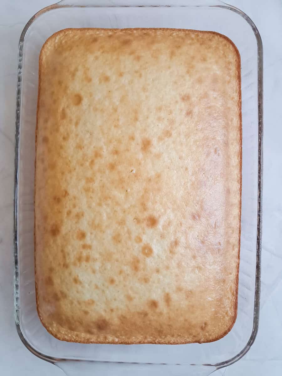 9x13" pan of white cake.