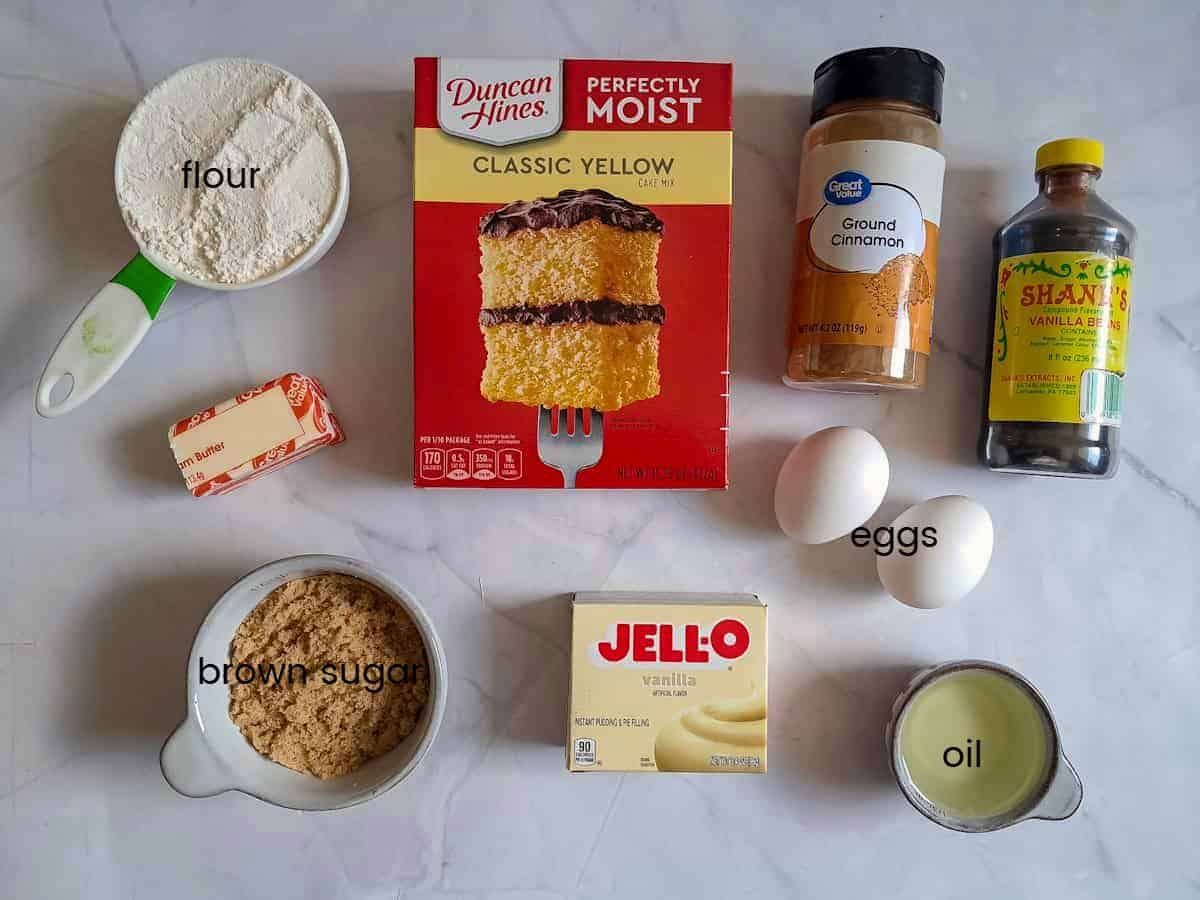 Ingredients: cake mix, eggs, oil, vanilla, cinnamon, butter, flour, and brown sugar.