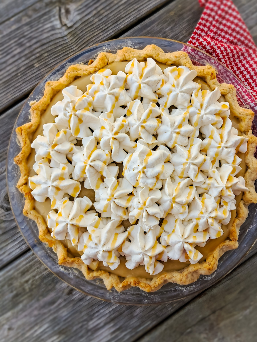 a 9" butterscotch cream pie.
